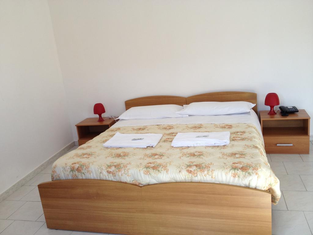 Hotel Mantua Oda fotoğraf