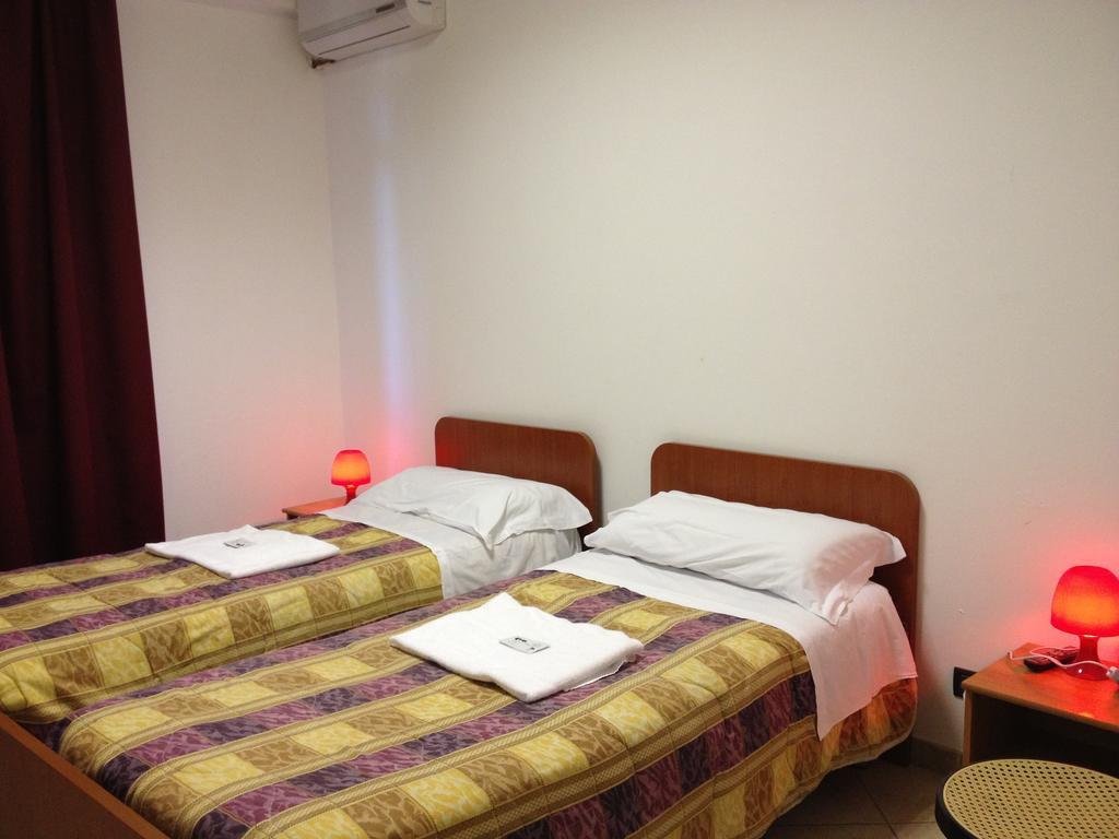 Hotel Mantua Oda fotoğraf